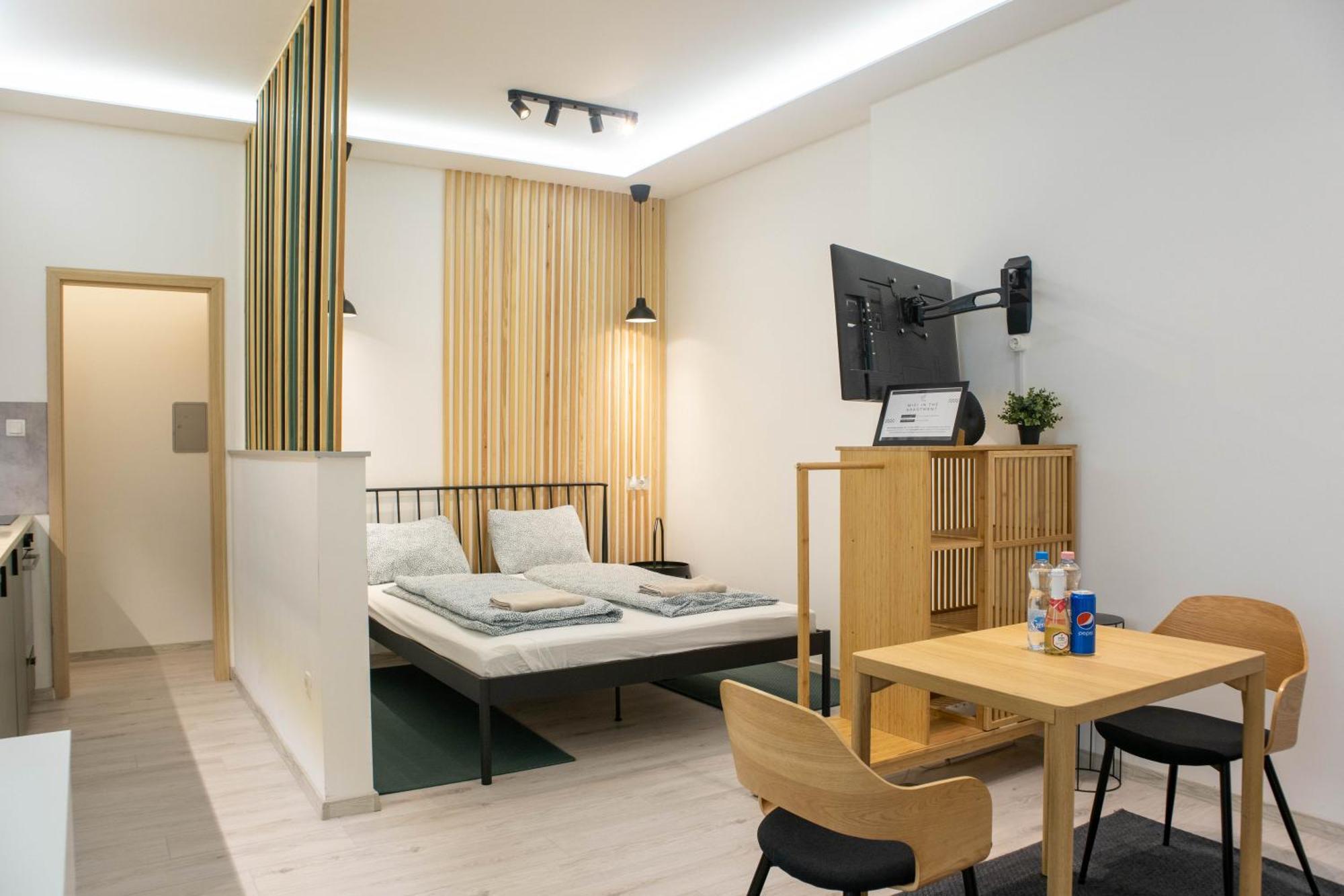 Rozsa Apartments - Jeremy ブダペスト エクステリア 写真